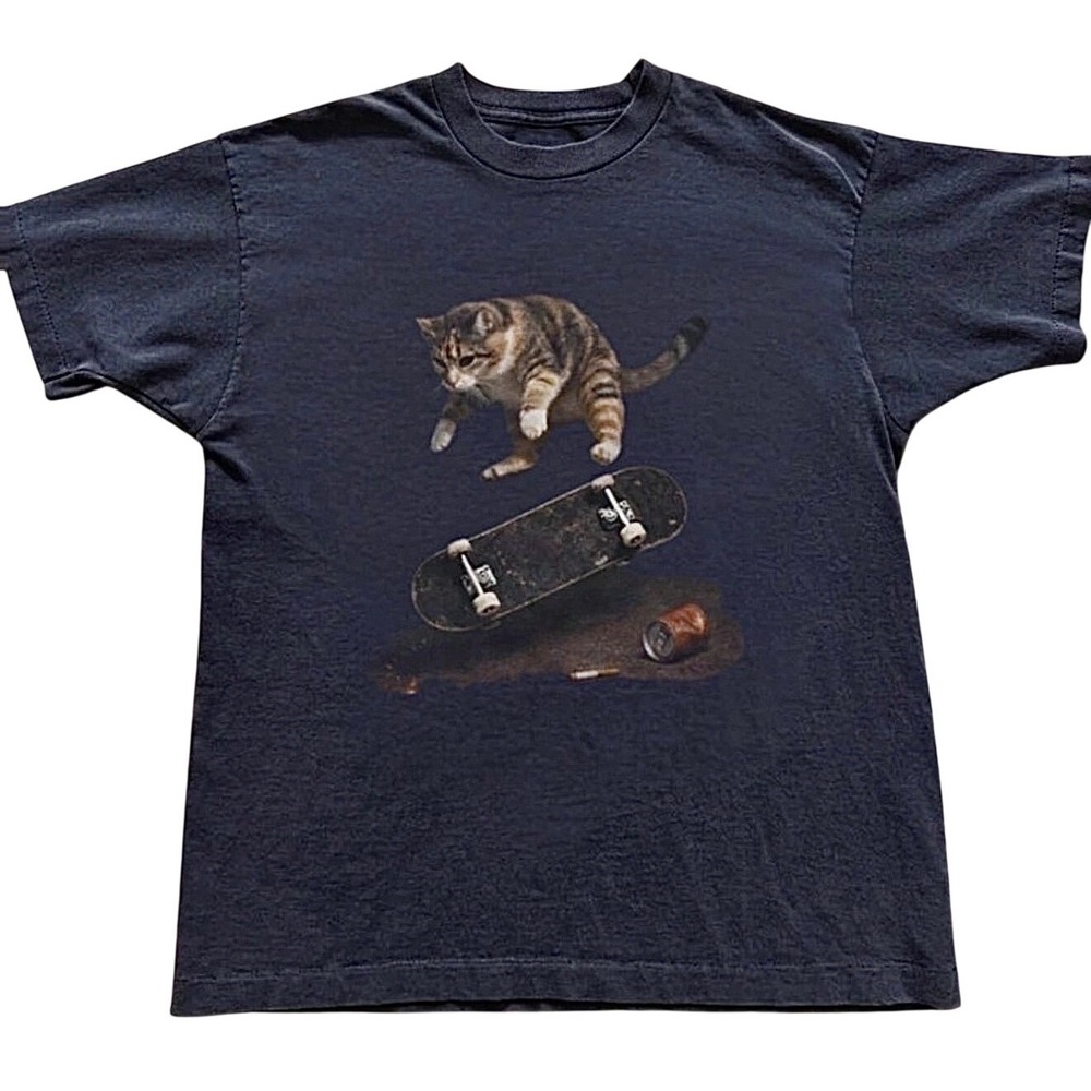 Gildan Skateboard Cat T-Shirt Unisex Black New Graphic Tee Streetwear
